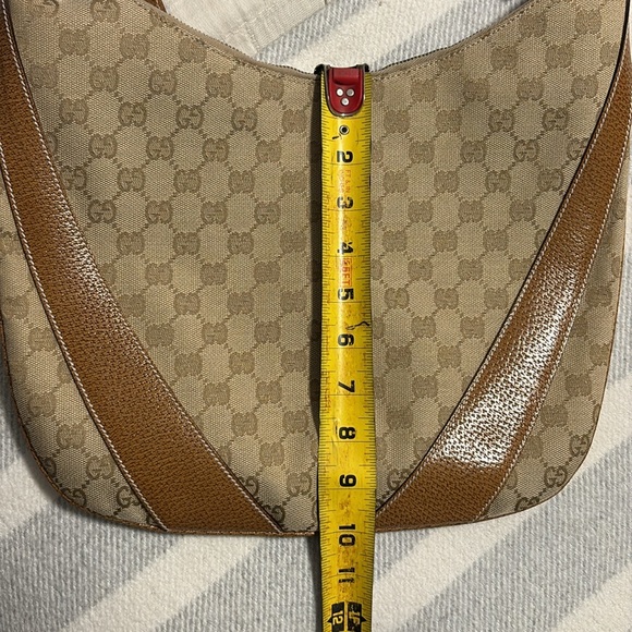 Authenic Brand New Vintage Gucci Hobo Beige - Picture 13 of 17